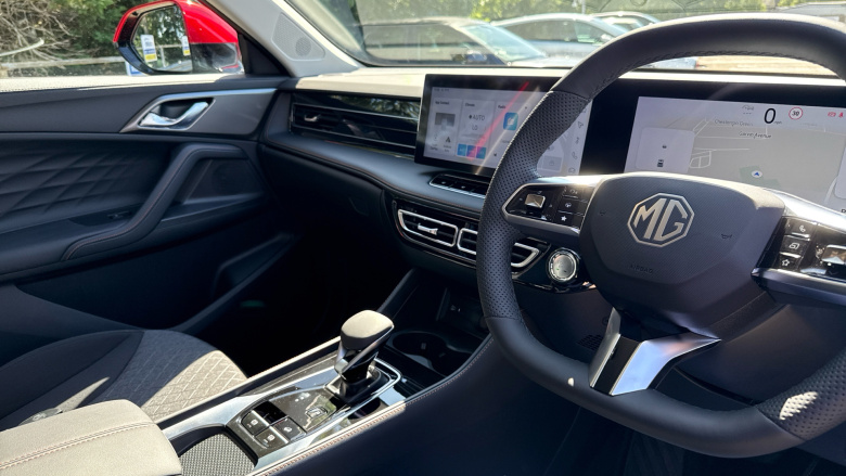 MG HS 1.5 T-GDI PHEV SE 5dr Auto Hatchback